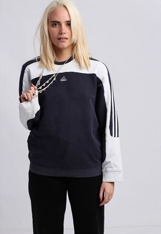 VINTAGE ADIDAS SWEATSHIRT