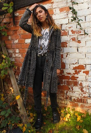 BLACK CELESTIAL DREAMS SUN & MOON BELTED COAT / JACKET