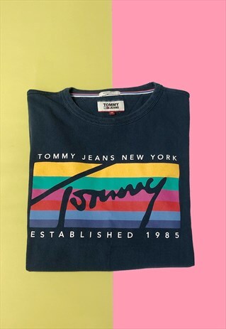 NAVY BLUE TOMMY HILFIGER SPELL OUT TOP