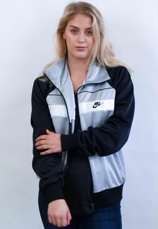 VINTAGE NIKE JACKET