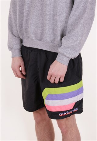 90S VINTAGE ADIDAS SPORTS SHORTS AA9856