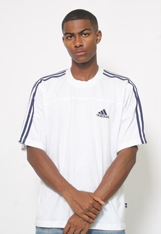 VINTAGE NIKE FOOTBALL T-SHIRT
