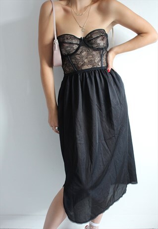 VINTAGE 80S BLACK LACE TRIM SLIP UNDER SKIRT