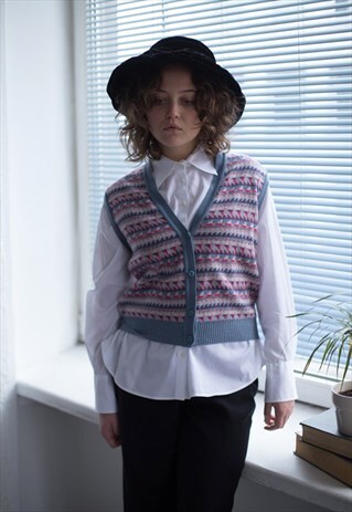 VINTAGE 70'S MULTI COLOUR GEOMETRIC PRINT KNITTED VEST