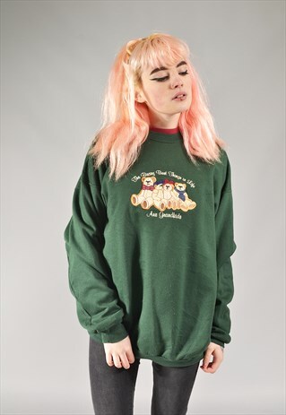 VINTAGE GREEN THE BEST THINGS ARE GRANDKIDS SWEATER