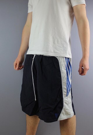 VINTAGE ADIDAS SHORTS IN NAVY WITH POCKETS, EMBROIDERED LOGO