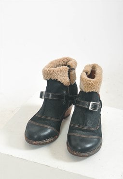 Vintage 90s suede leather ankle boots