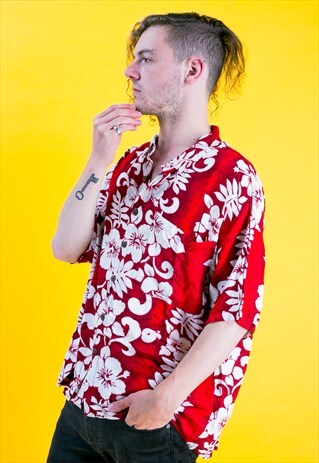 VINTAGE CRAZY HAWAIIAN PRINT SHIRT
