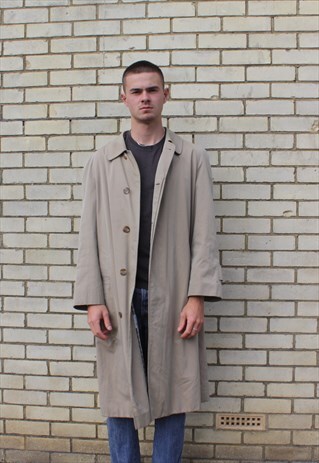 VINTAGE 1980S BEIGE AQUASCUTUM MAC JACKET