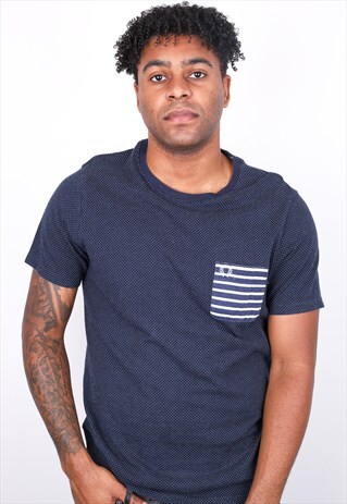 VINTAGE FRED PERRY T-SHIRT