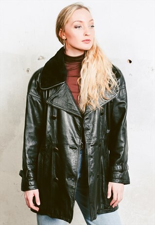 VINTAGE 90S FAUX LEATHER JACKET WITH VELVET COLLAR