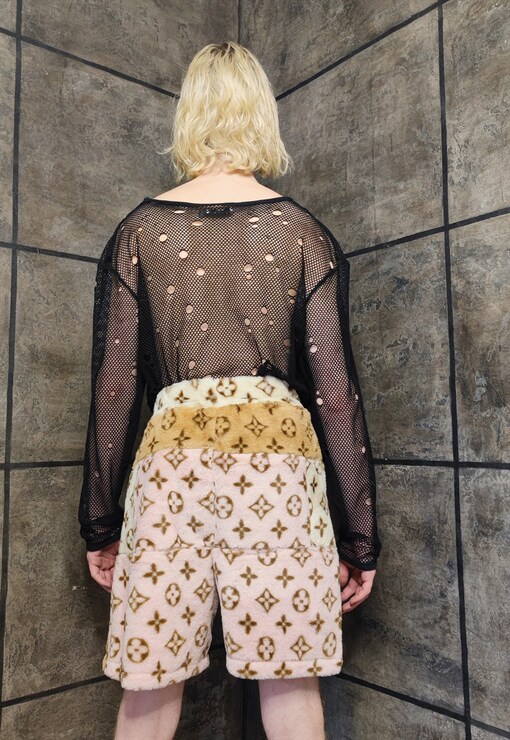 garment image