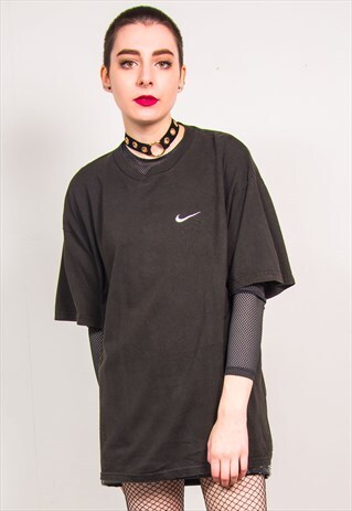 NIKE VINTAGE 90'S BLACK OVERSIZED T-SHIRT