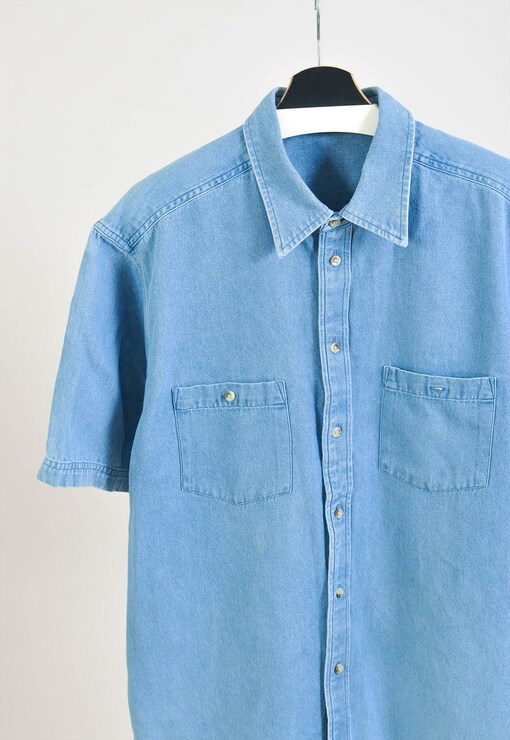 garment image