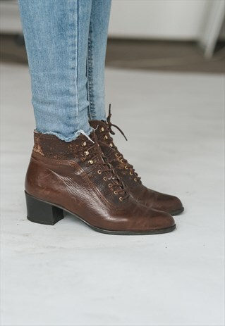 VINTAGE 70S BROWN ANKLE BOOTS
