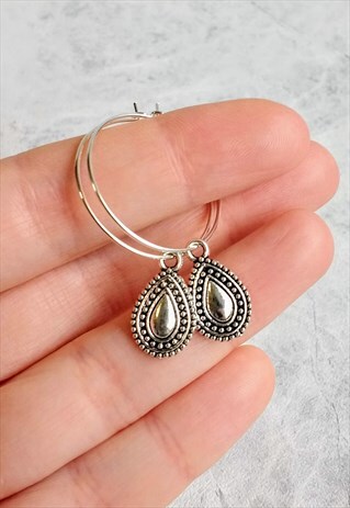 CLASSIC TEARDROP HOOP EARRINGS