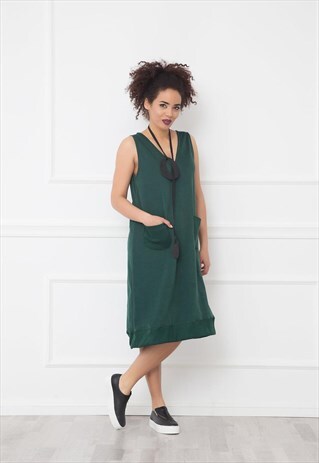 OLIVE GREEN DRESS WITH V NECKLINE