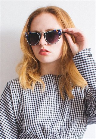 VINTAGE-INSPIRED CAT-EYE SHADES - BLACK