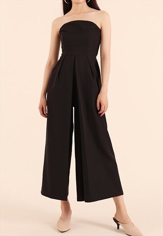 STRAPLESS JUMPSUIT IN BLACK
