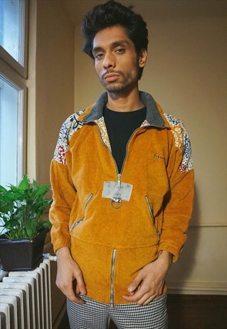 ORANGE SWEATSHIRT WITH LOGO