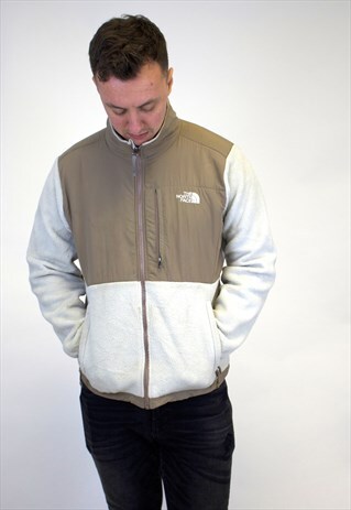VINTAGE THE NORTH FACE JACKET.