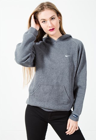VINTAGE 90S NIKE HOODIE / S3217