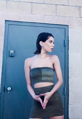 FAUX SUEDE CONTRAST TUBE TOP IN GREEN