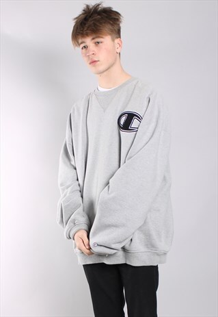 VINTAGE CHAMPION SWEATSHIRT