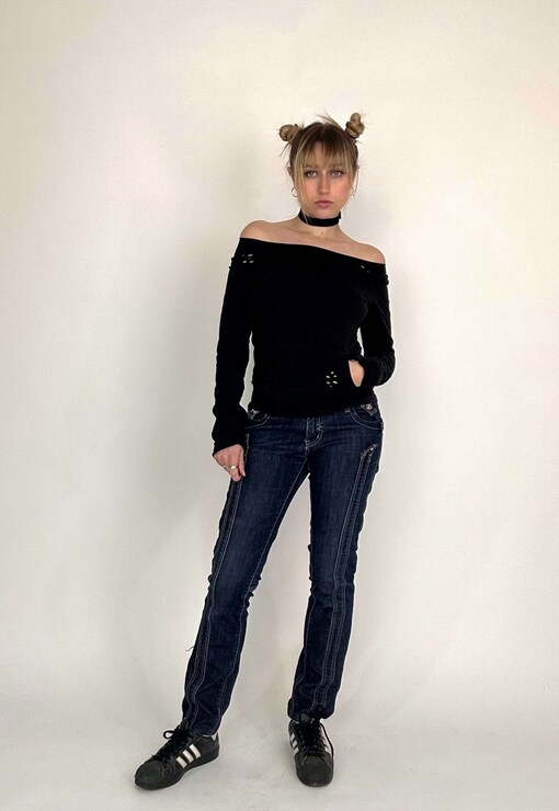garment image