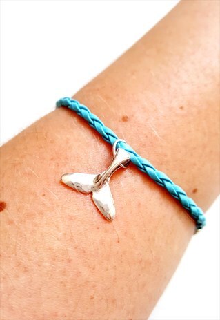 WHALE TAIL CHARM BRACELET BLUE