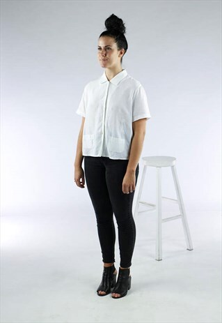 SHORT SLEEVE WHITE BLOUSE / BOXY LIGHT BLOUSE