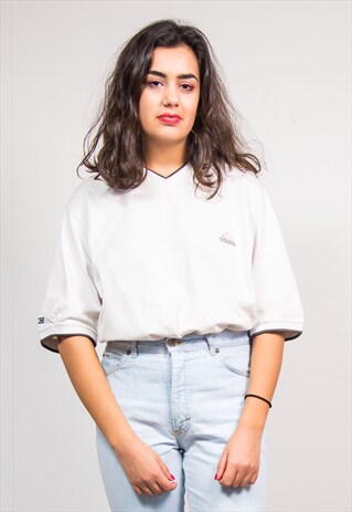 90'S VINTAGE V-NECK ADIDAS WHITE T-SHIRT