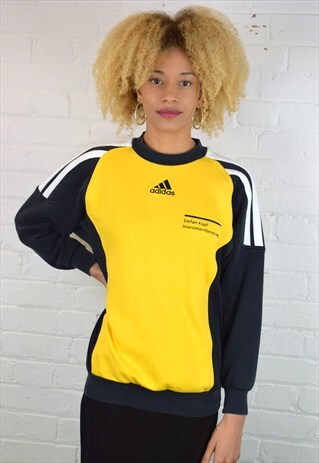 VINTAGE 90'S ADIDAS SWEATSHIRT