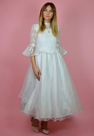 VINTAGE 1950S EMBROIDERED BALL GOWN WEDDING DRESS