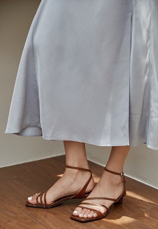 GENUINE LEATHER SKINNY STRAP SANDALS