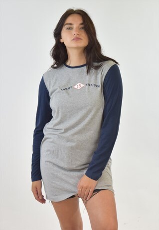 VINTAGE 90S GREY TOMMY HILFIGER CREW NECK LONG T SHIRT