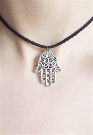 HAMSA CHOKER