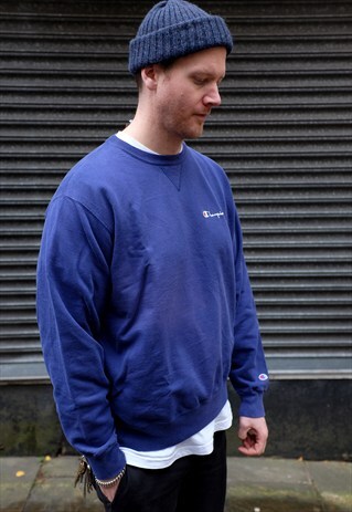VINTAGE CHAMPION SPELL OUT SWEATER