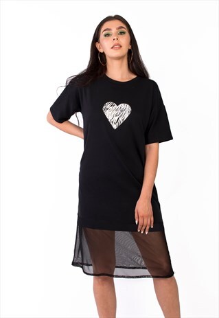 BLACK T-SHIRT DRESS WITH ZEBRA HEART PRINT