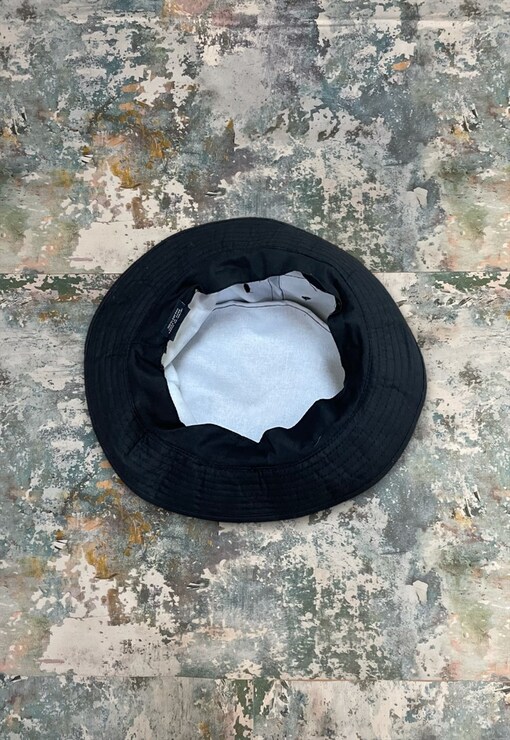 garment image