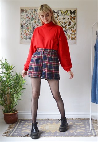 VINTAGE HIGH WAIST CHECK WINTER WOOL SHORTS