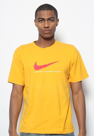 VINTAGE NIKE BIG LOGO T-SHIRT YELLOW