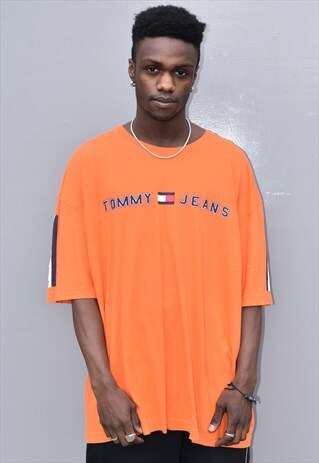 VINTAGE 90S TOMMY JEANS HILFIGER OVER SIZED T-SHIRT