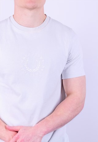 VINTAGE FRED PERRY EMBROIDERY T-SHIRT IN BEIGE
