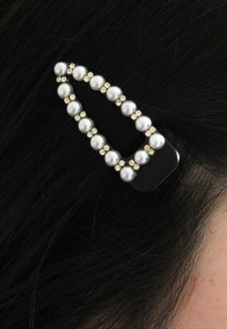 BLACK PEARL BARETTE HAIR CLIP