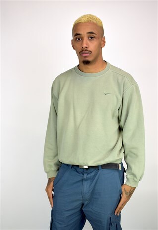 VINTAGE 90'S NIKE SWEATSHIRT
