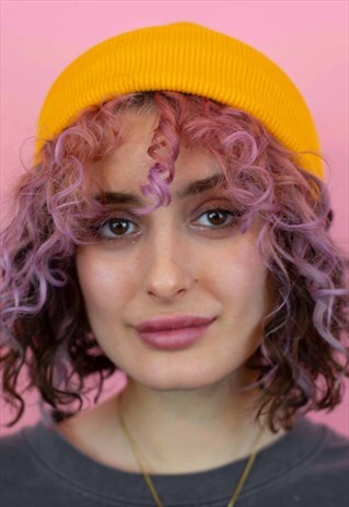 SKATER STYLE BEANIE HAT IN BURNT YELLOW