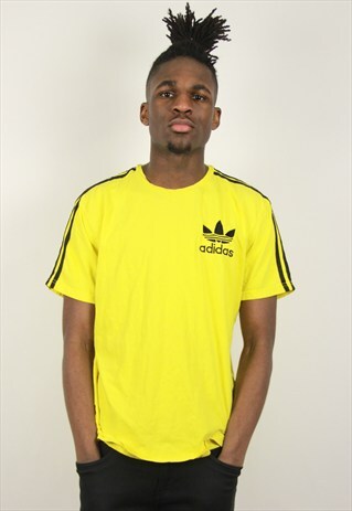 VINTAGE ADIDAS TSHIRT