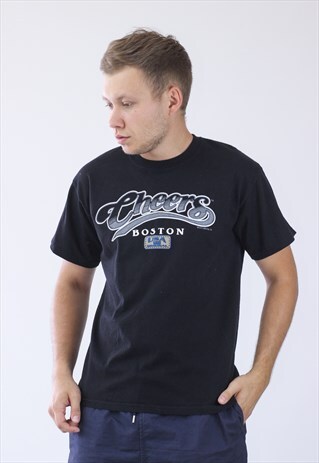 2003 VINTAGE MENS MAJESTIC CHEERS BOSTON BIG LOGO T-SHIRT