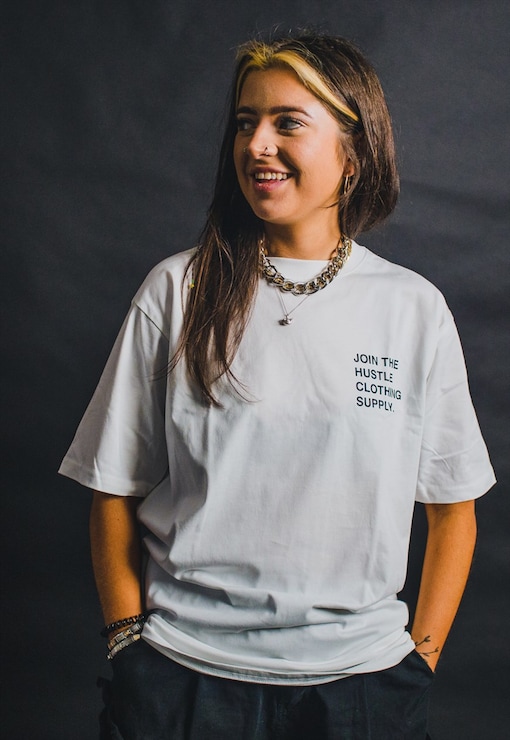 garment image